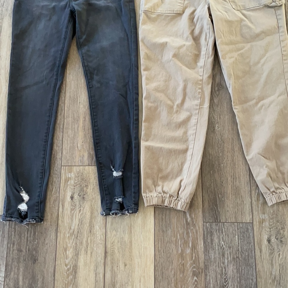Pants - Picture 2 of 10